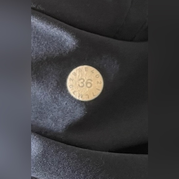 Lululemon Commission Short Slim *Chino 9"
True Navy - Picture 6 of 6